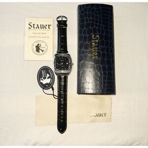 NIB Stauer Areo Classic Men's Wristwatch 22633 New‎ Battery Tachymeter Aviator